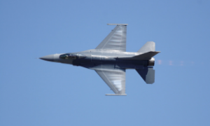 Fighter_jet_banking