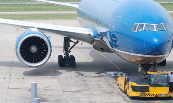 blue_commercial_aircraft_securitypage